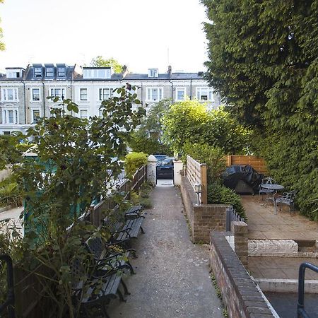 Italianflat - Elsham Apartment ลอนดอน ภายนอก รูปภาพ